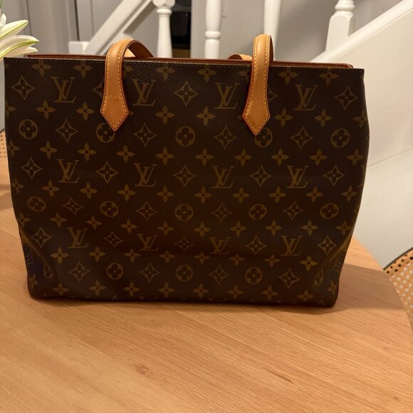 Louis Vuitton Totally MM Monogram Tote Bag – Authentic - Picture 4 of 6